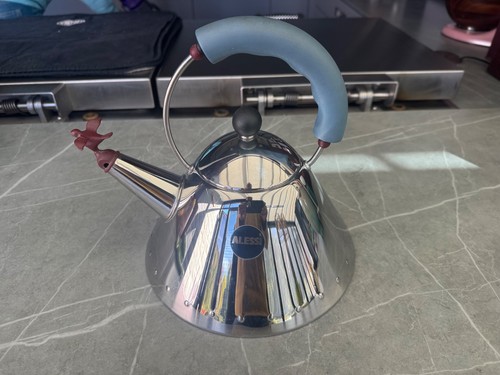 Alessi micheal graves whistle - graves,
